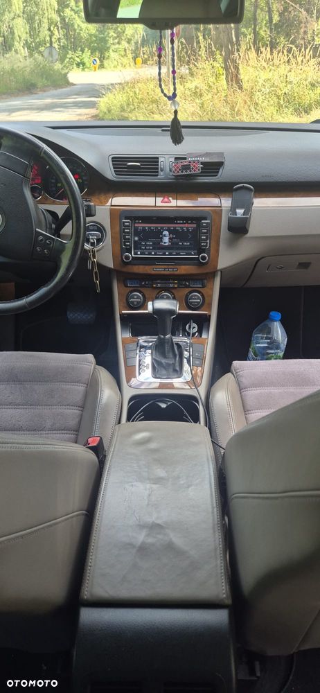 Volkswagen Passat - 6