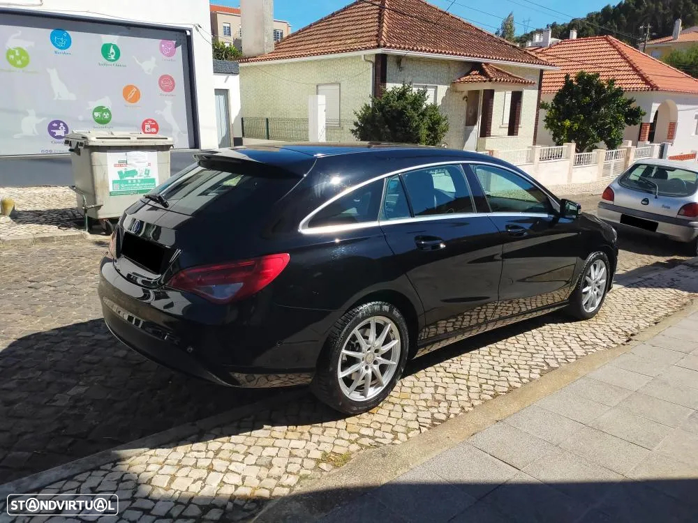 Mercedes-Benz CLA 180 d Shooting Brake Urban - 3