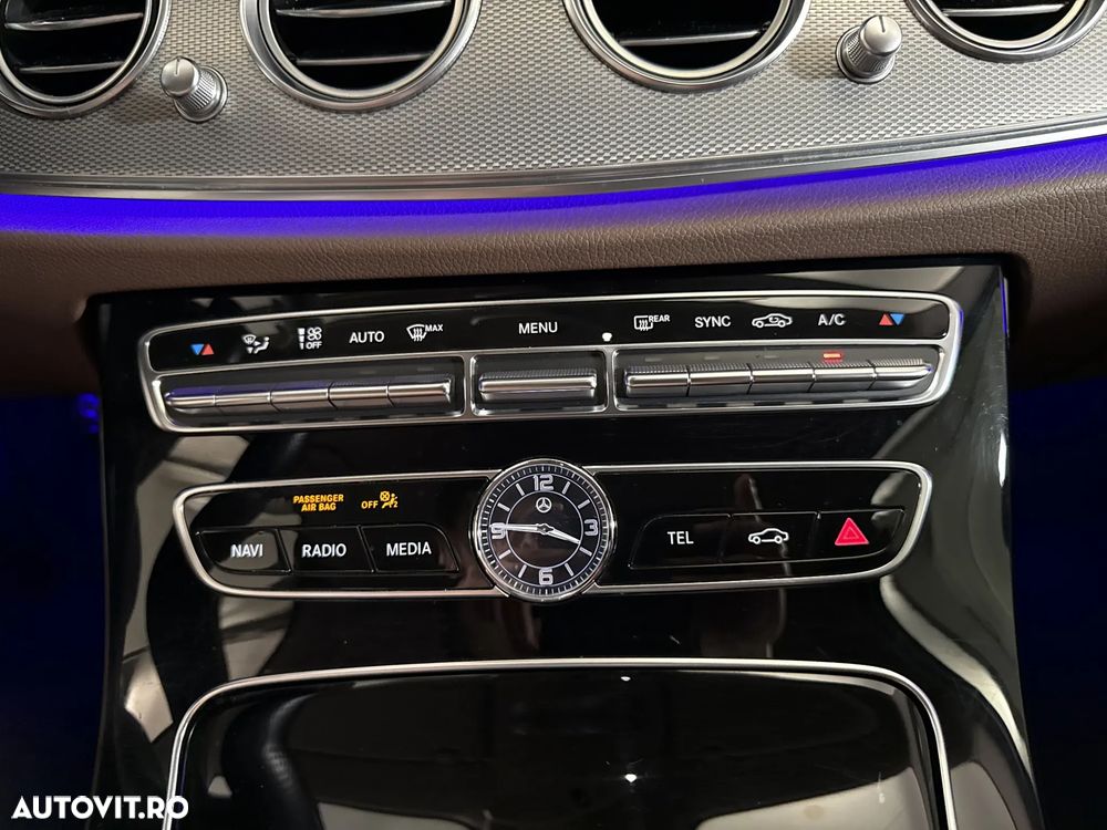 Mercedes-Benz E - 19
