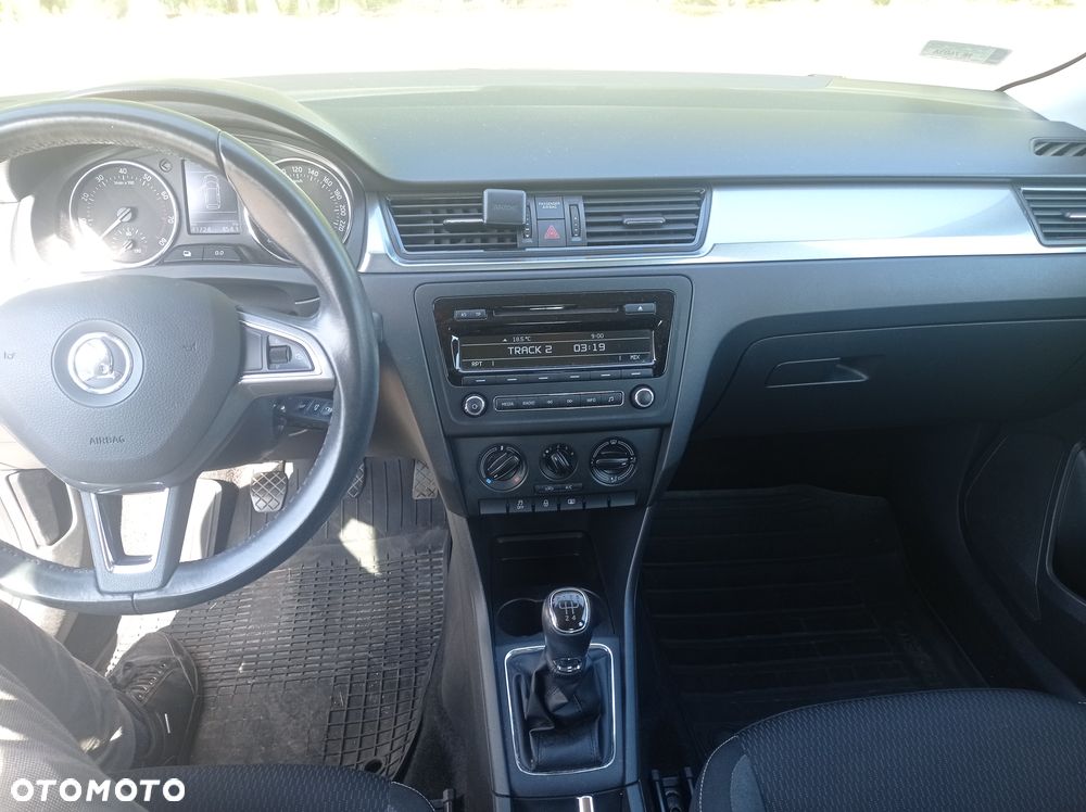 Skoda RAPID 1.2 Active Max - 19