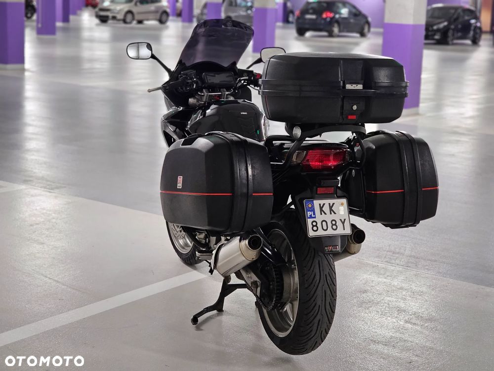 Honda CBF - 8