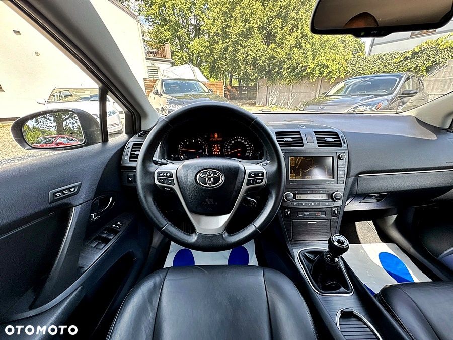 Toyota Avensis 2.0 D-4D Sol plus+NAVI - 24