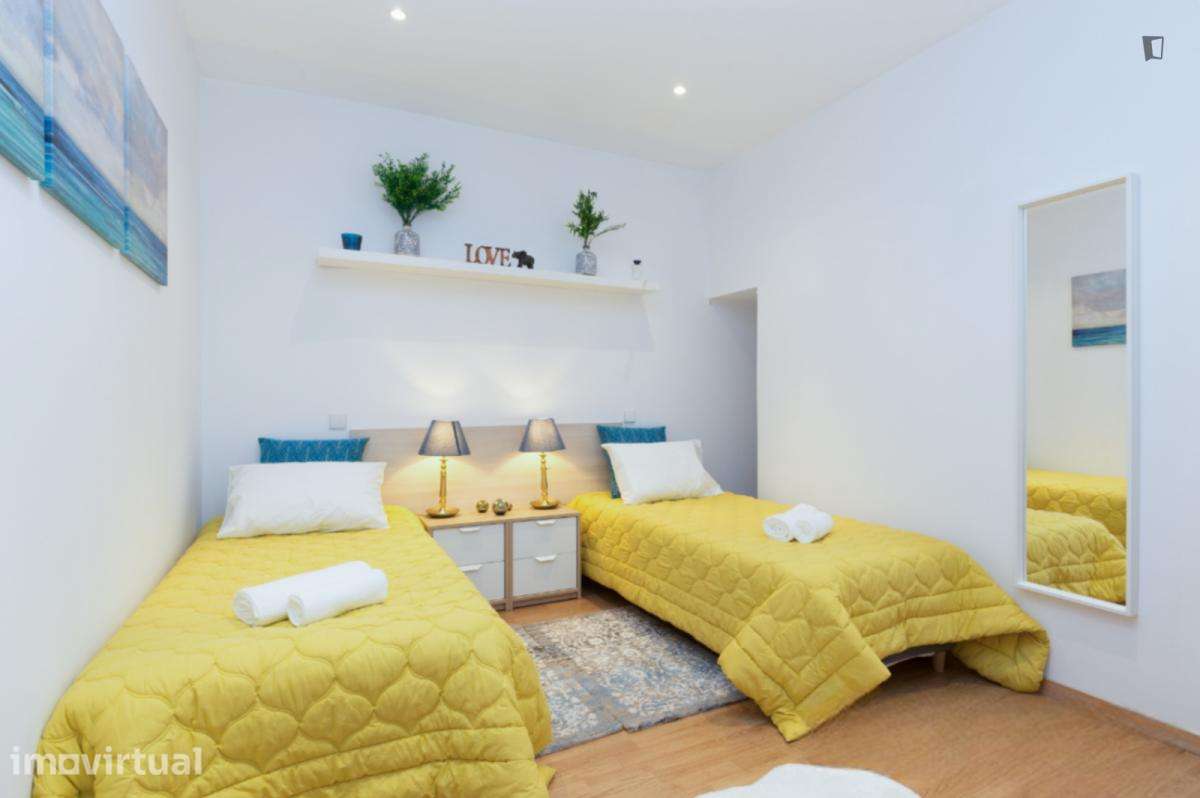 Apartamento com 2 quartos - localizado em Santo Ildefonso Porto - Grande imagem: 2/27