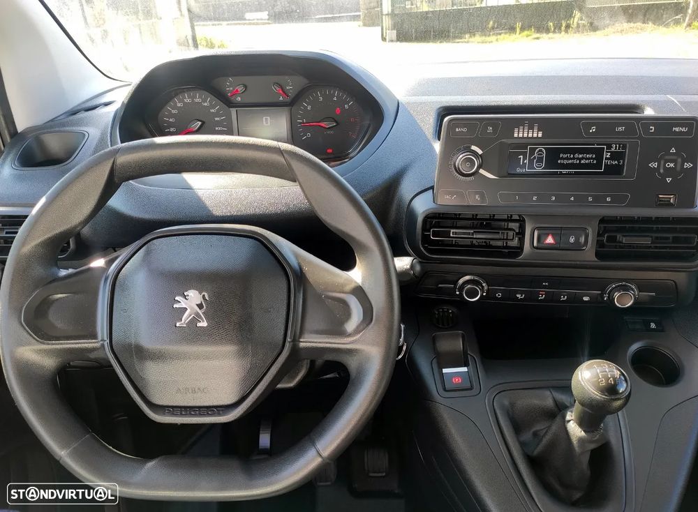 Peugeot Partner 1.5 BlueHDi Asphalt Longa - 16