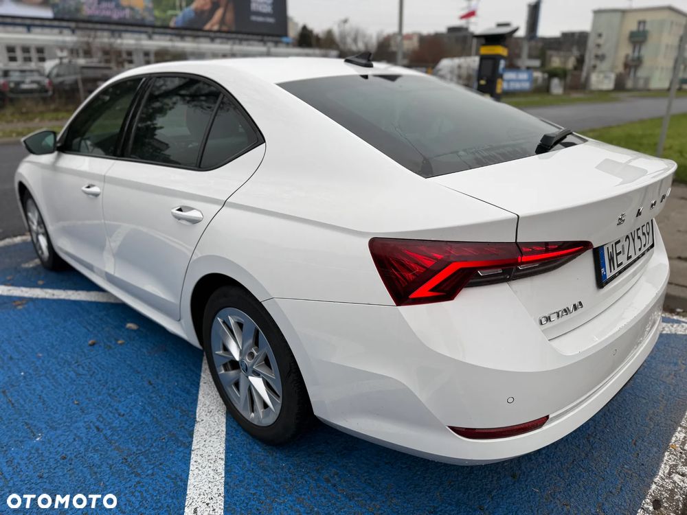 Skoda Octavia 1.5 TSI ACT Ambition - 4