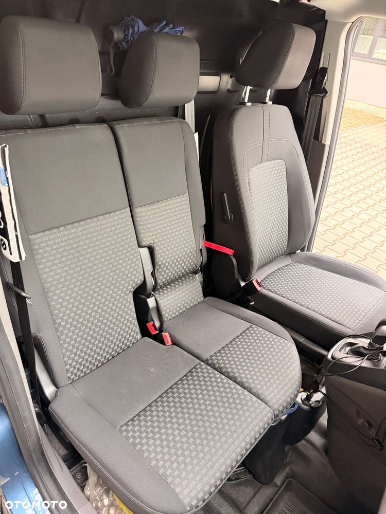 Ford Transit Connect - 18