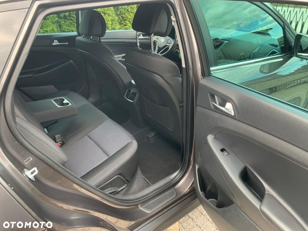 Hyundai Tucson 1.6 GDI BlueDrive Comfort 2WD - 21