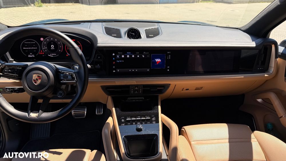 Porsche Cayenne S - 12