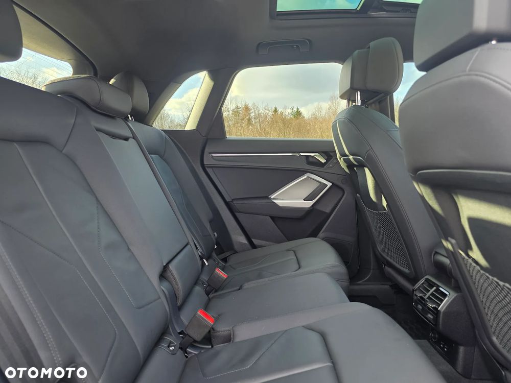 Audi Q3 45 TFSI Quattro S-Line S tronic - 32