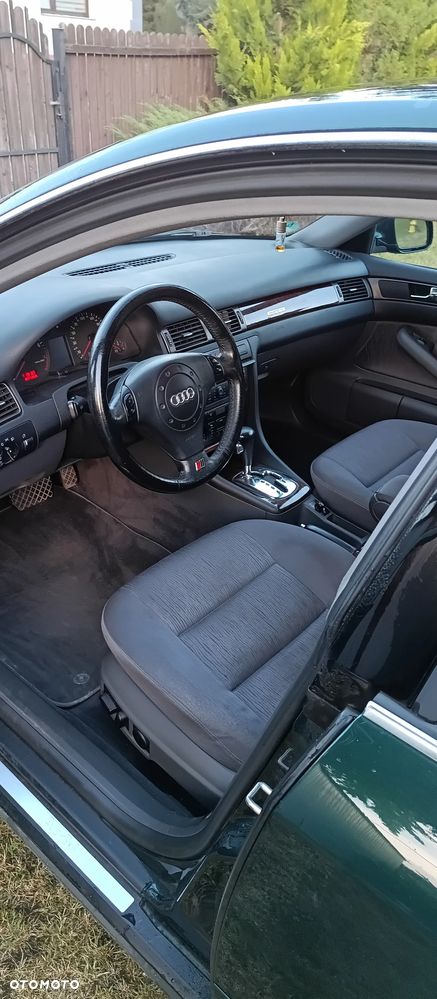 Audi A6 Limousine 4.2 quattro - 12