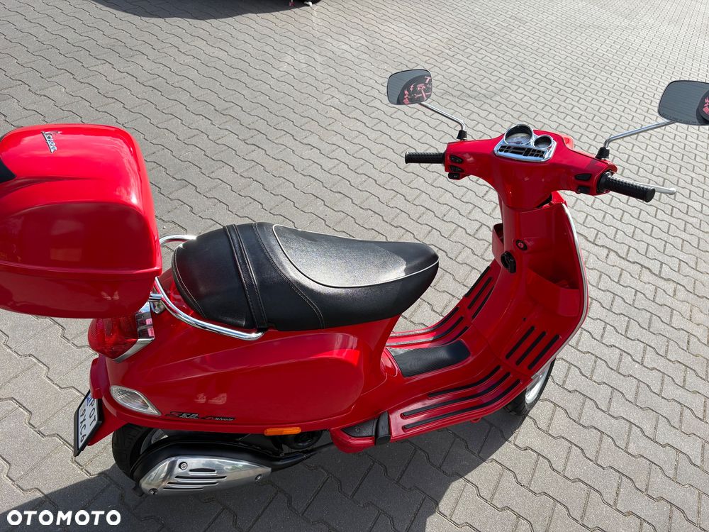 Piaggio Vespa - 21