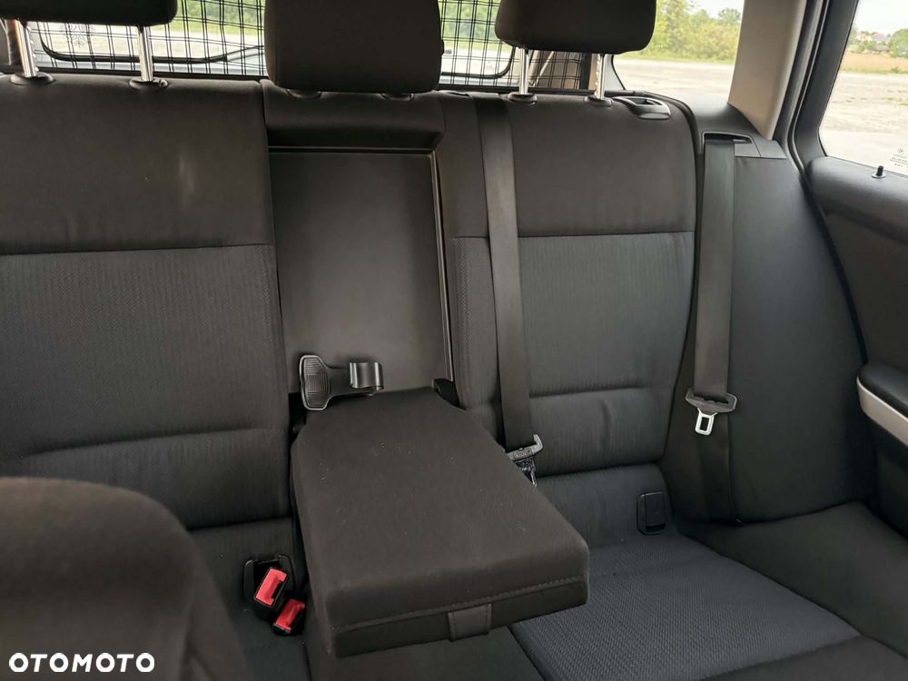 BMW Seria 3 - 12