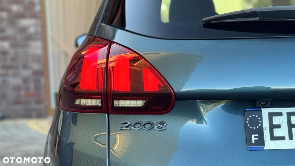 Peugeot 2008 PureTech 110 GPF Stop&Start EAT6 Crossway - 21