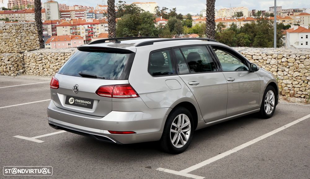VW Golf Variant 1.6 TDi Confortline DSG - 3