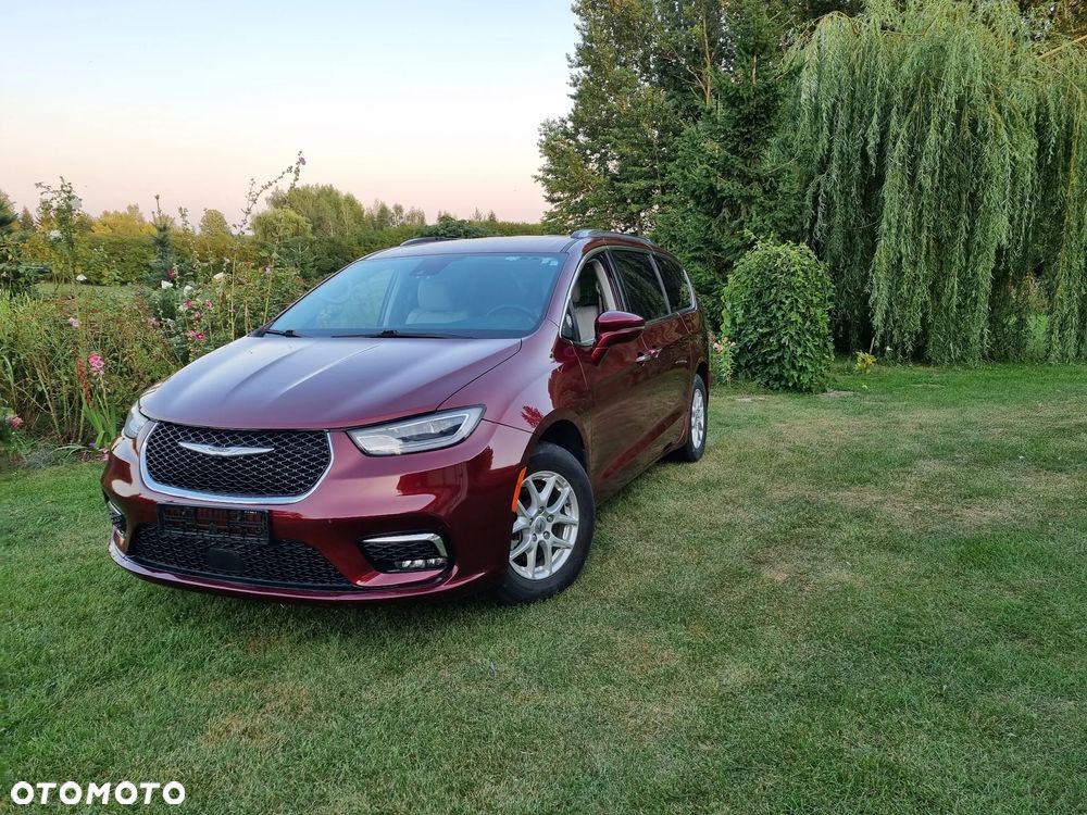 Chrysler Pacifica - 6