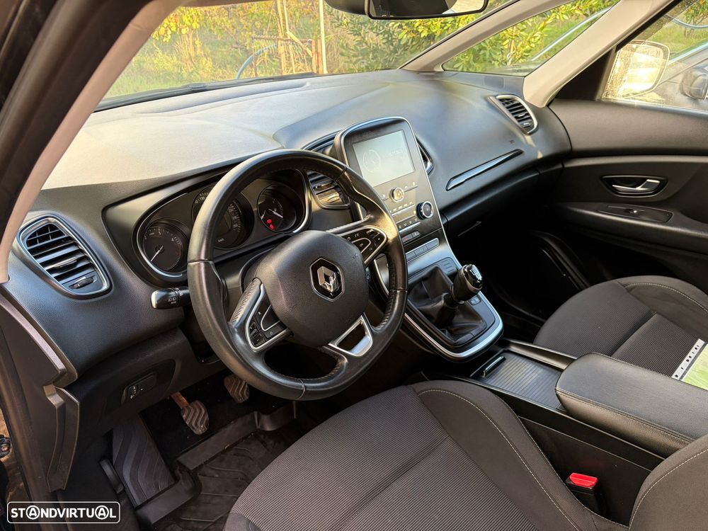 Renault Grand Scénic BLUE dCi 120 LIMITED - 4