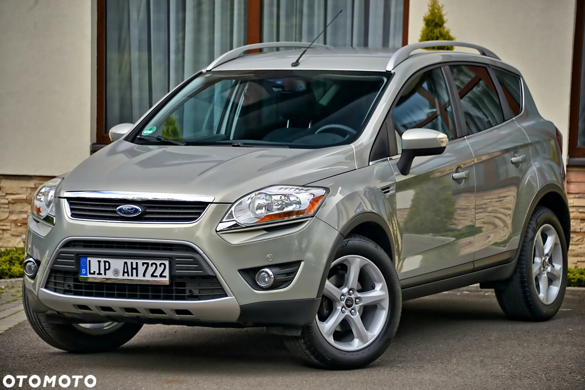 Ford Kuga 2.0 TDCi 4x4 Titanium - 9