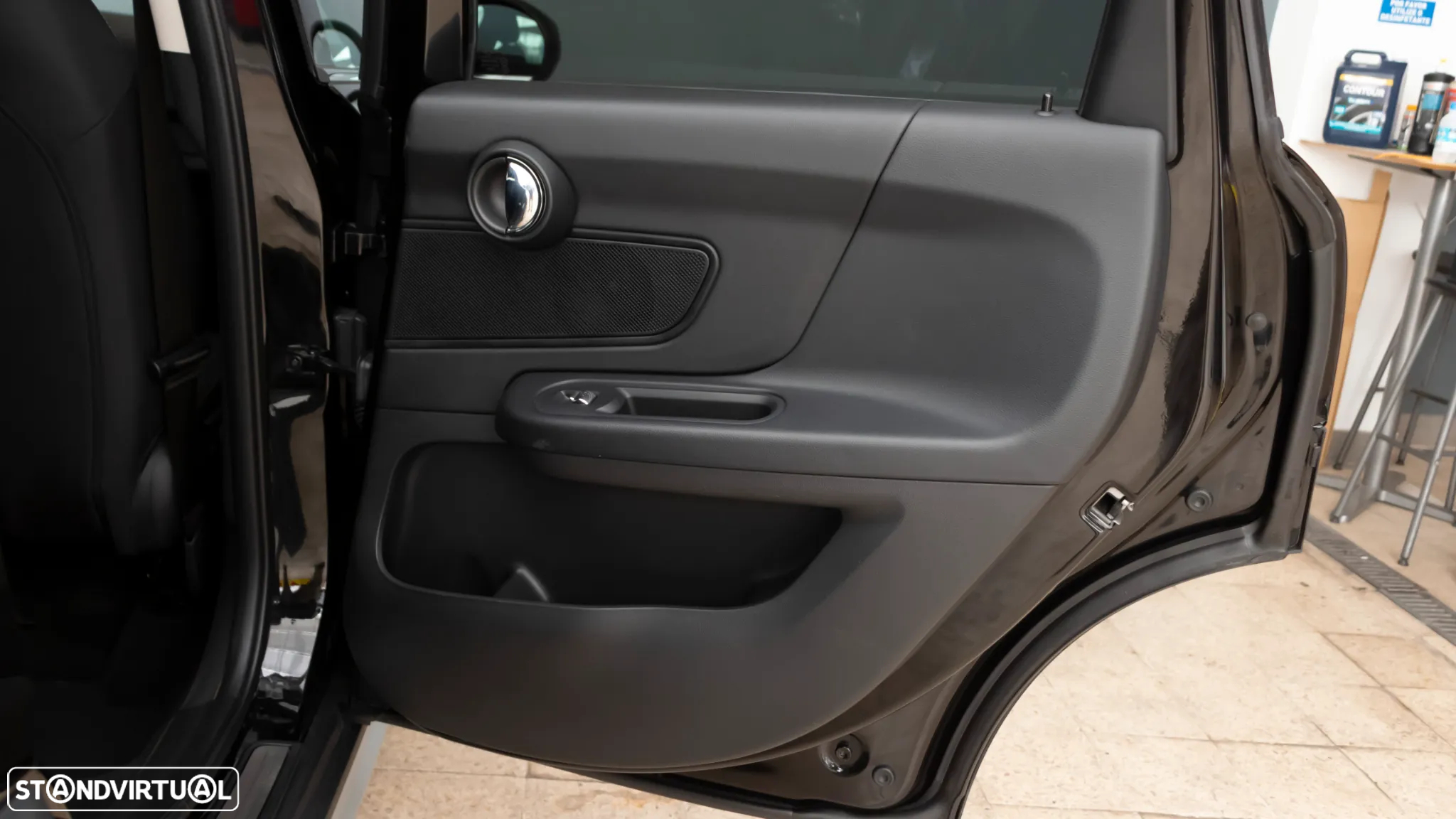 MINI Countryman One D - 9
