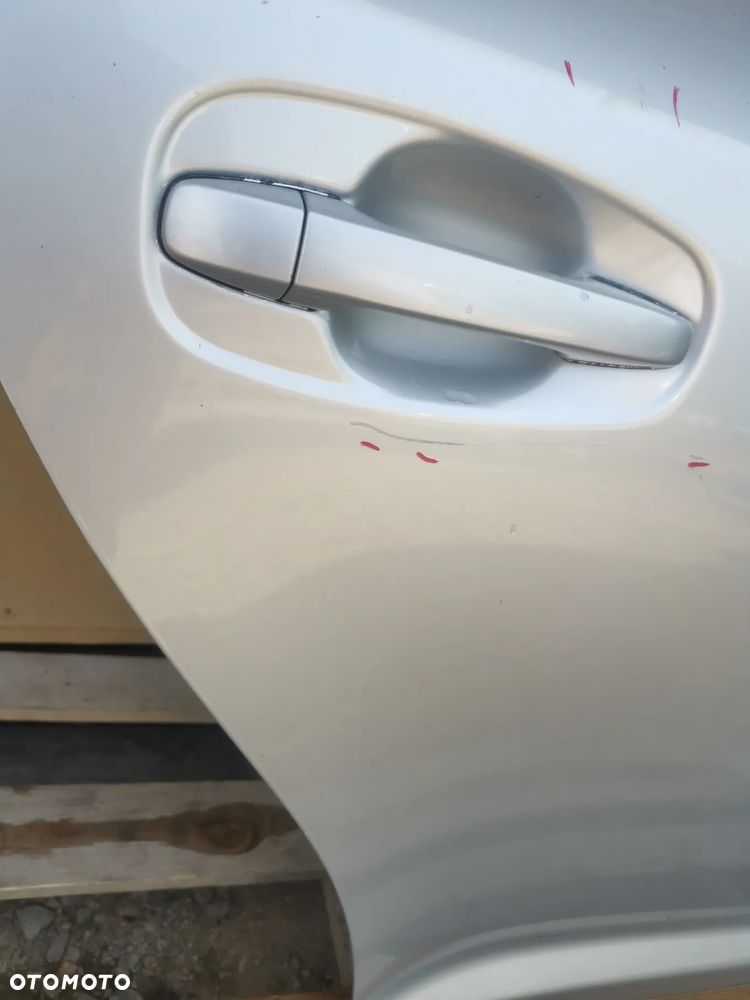 DRZWI PRAWY TYŁ PRAWE TYLNE TOYOTA AVENSIS T27 KOMBII 1F3 - 3