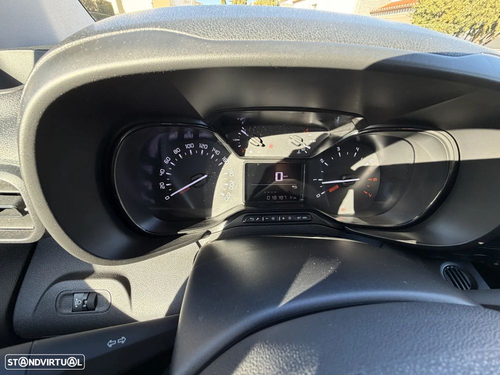 Citroën Berlingo Longa - 10