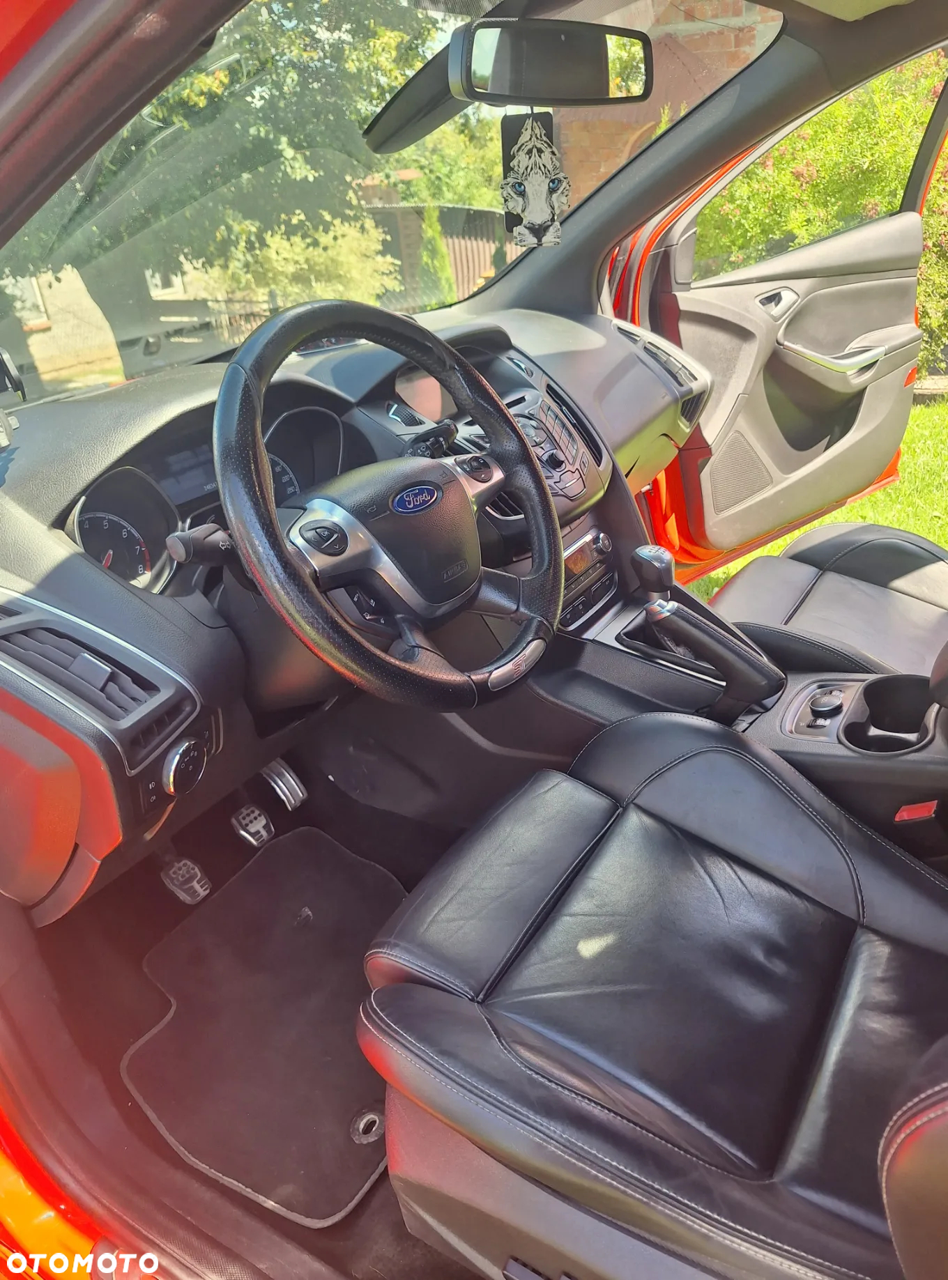 Ford Focus 2.0 EcoBoost ST - 14