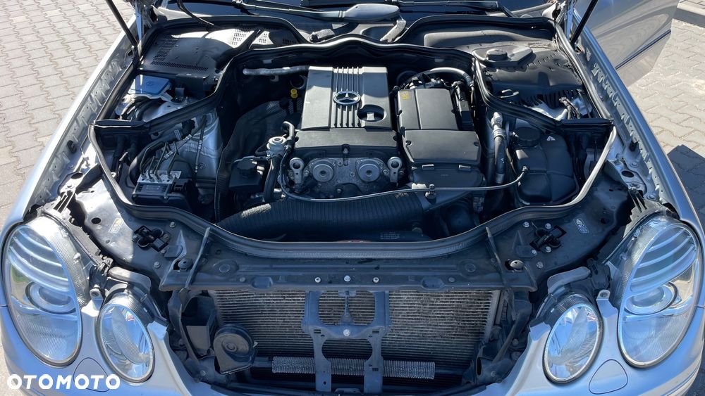 Mercedes-Benz Klasa E - 24