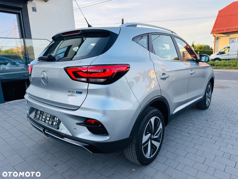 MG ZS - 9