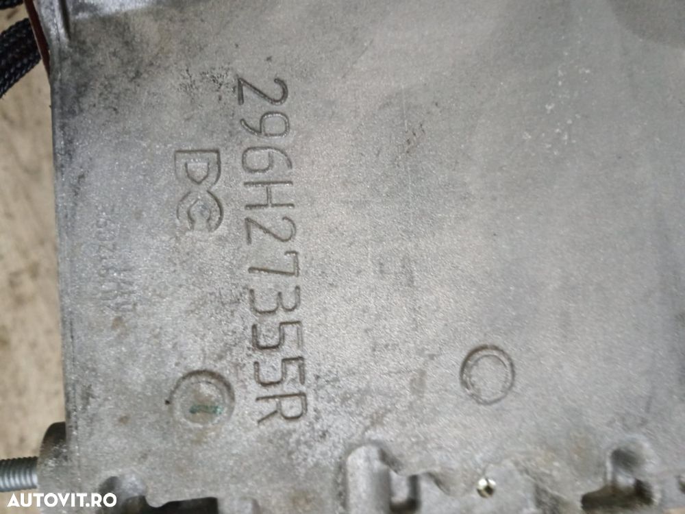 Convertizor Renault Zoe cod 296G95974R, 296h27355r cu defect la mufa - 3