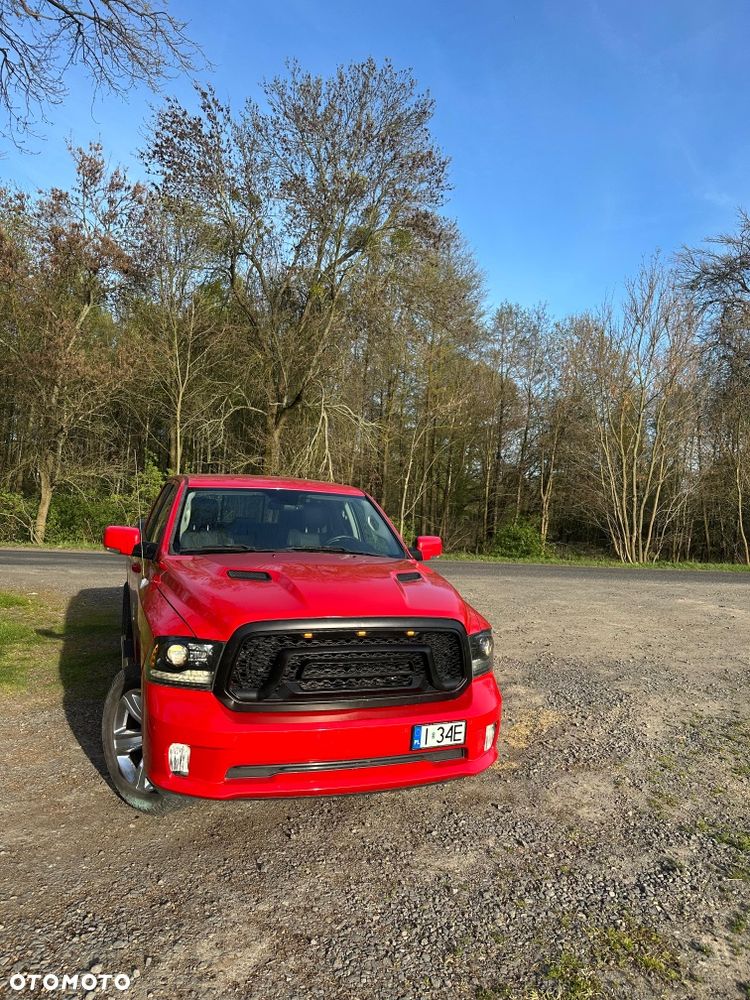 Dodge RAM - 1
