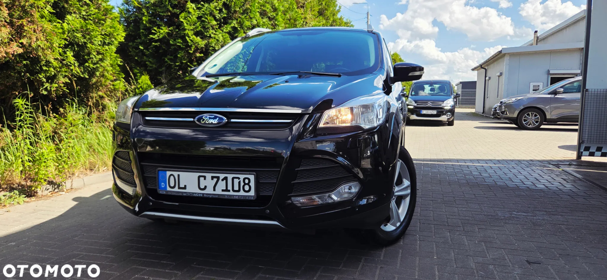 Ford Kuga 1.6 EcoBoost 2x4 Titanium - 3