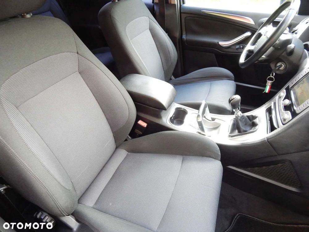 Ford S-Max 2.0 TDCi Titanium - 9