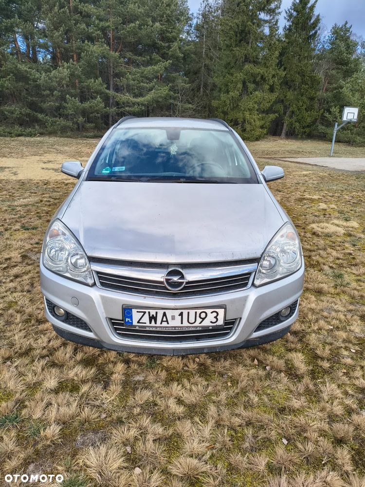 Opel Astra 1.9 CDTI DPF - 1