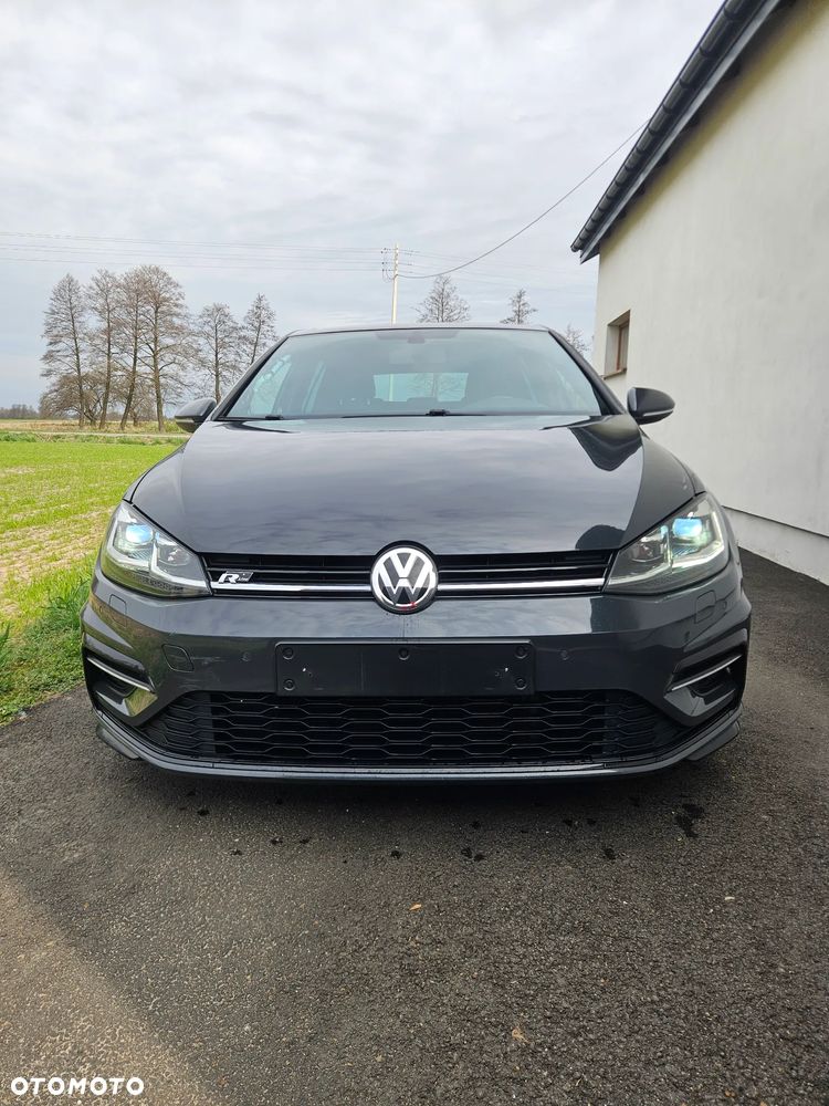 Volkswagen Golf 2.0 TDI SCR DSG R-Line - 3