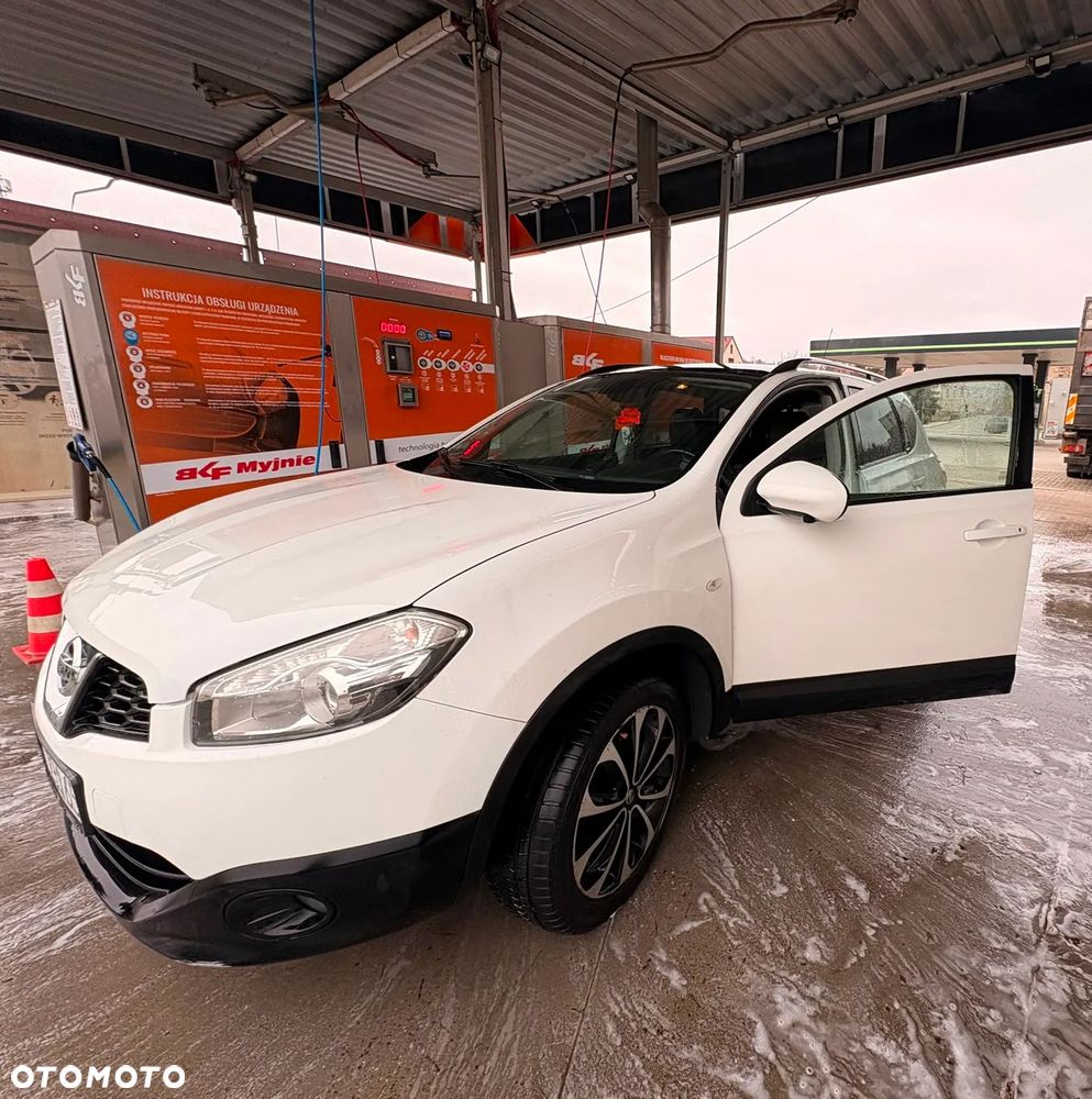 Nissan Qashqai 1.5 dCi DPF 360 - 1