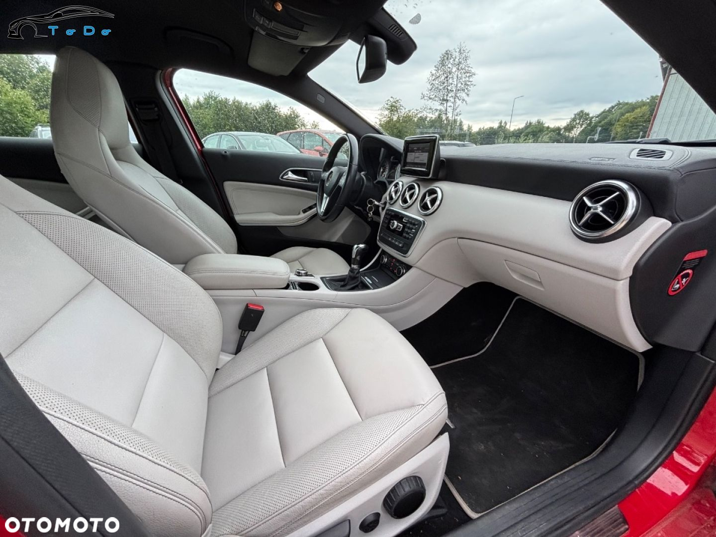 Mercedes-Benz Klasa A 180 CDI BlueEffICIENCY Edition - 23