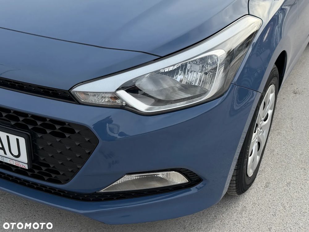 Hyundai i20 1.2 Classic Plus - 11