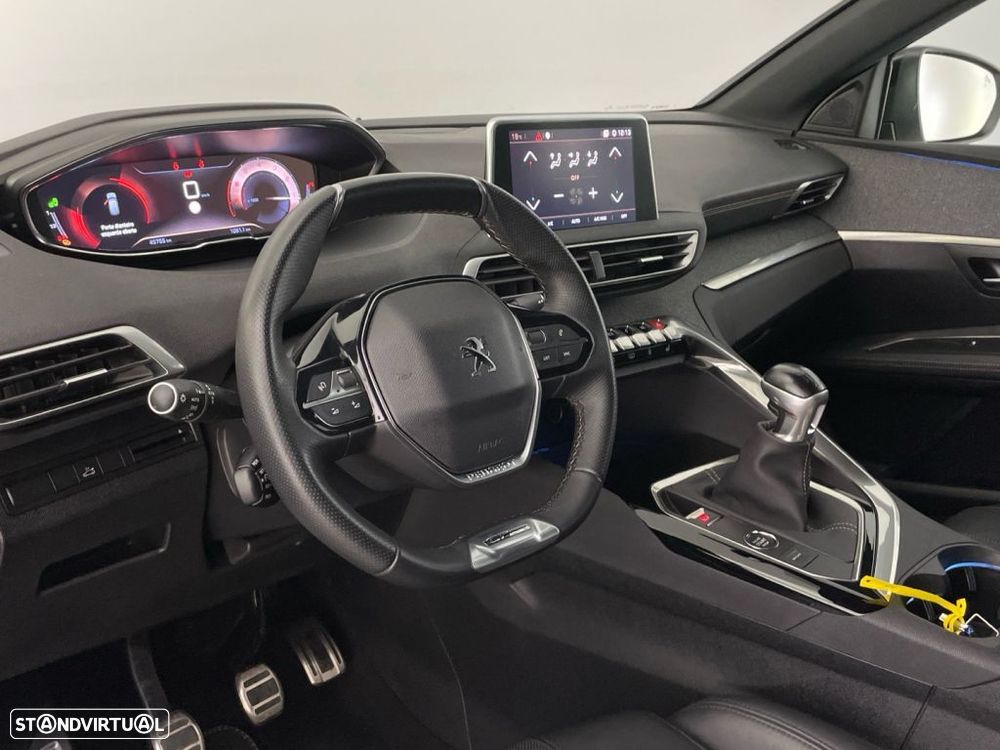 Peugeot 3008 1.2 PureTech GT Line - 16