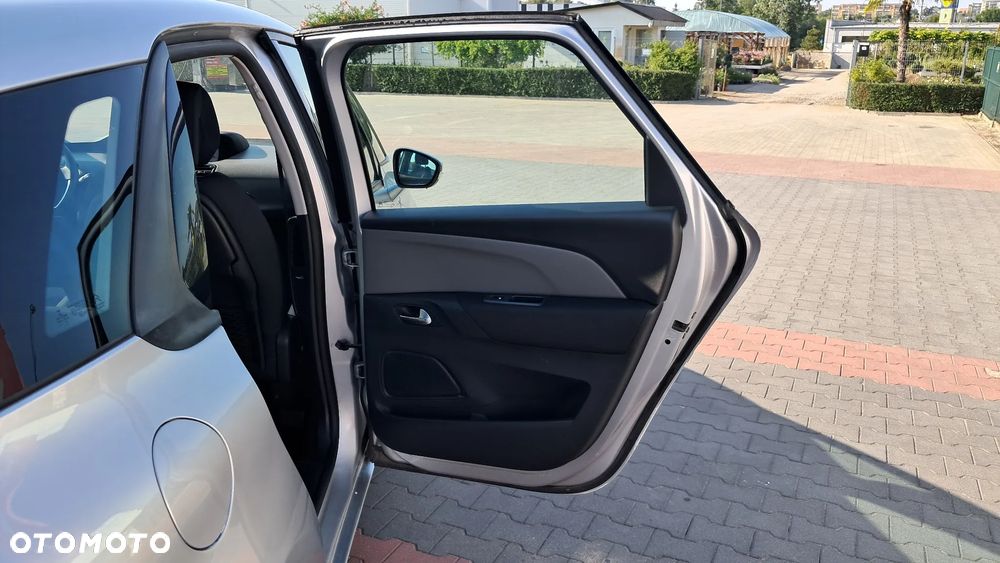 Citroën C4 Picasso 1.6 e-HDi Intensive - 11