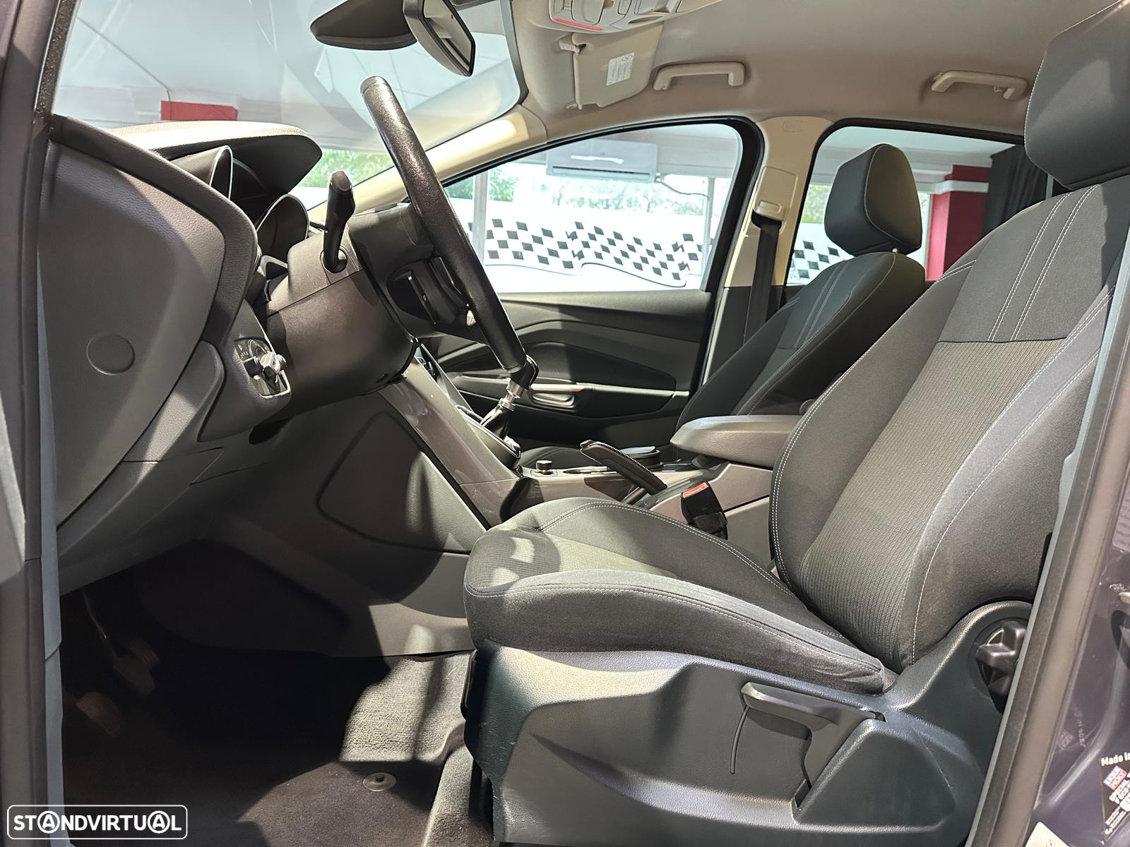 Ford C-Max 1.0 Ecoboost S&S Titanium - 7