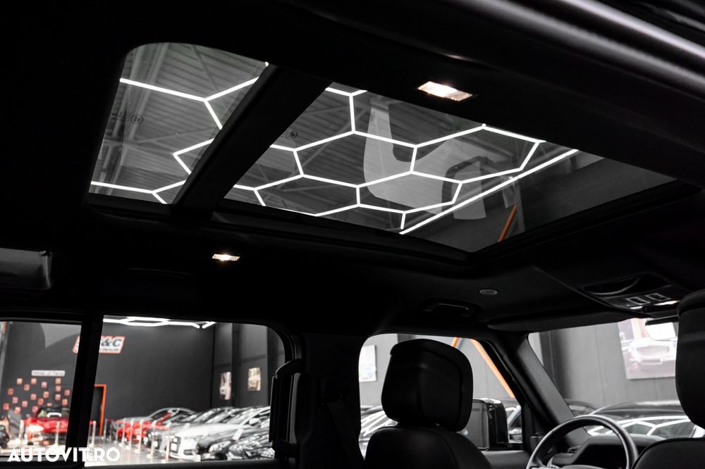 Land Rover Defender 130 3.0 P400 MHEV X-Dynamic HSE - 13