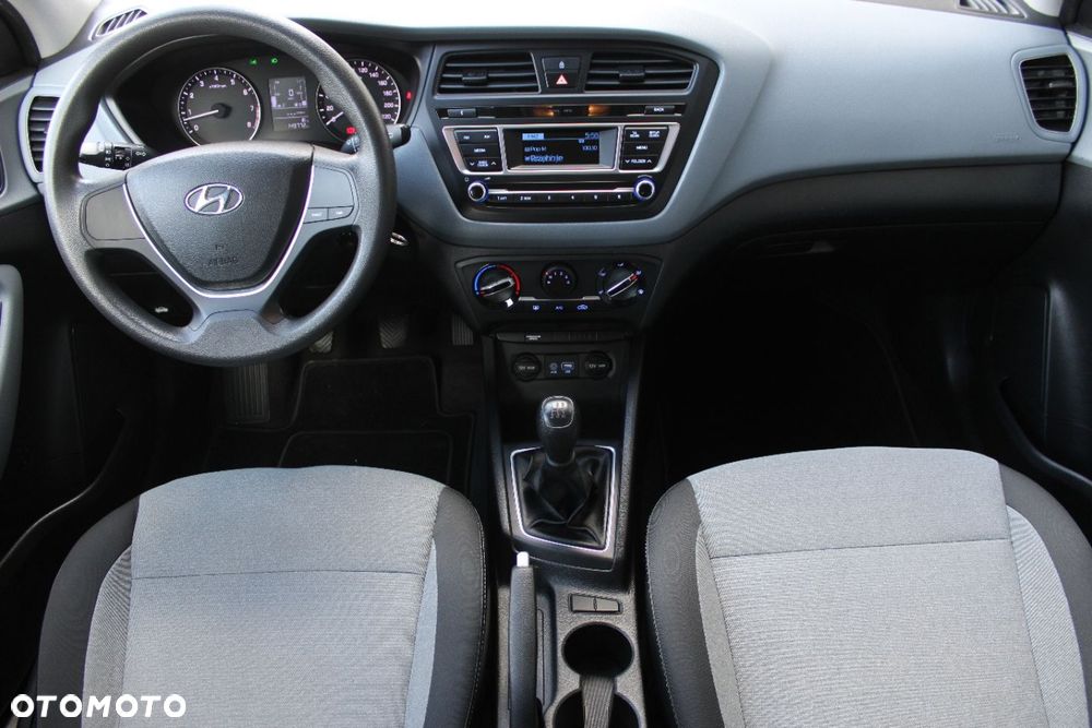 Hyundai i20 - 26