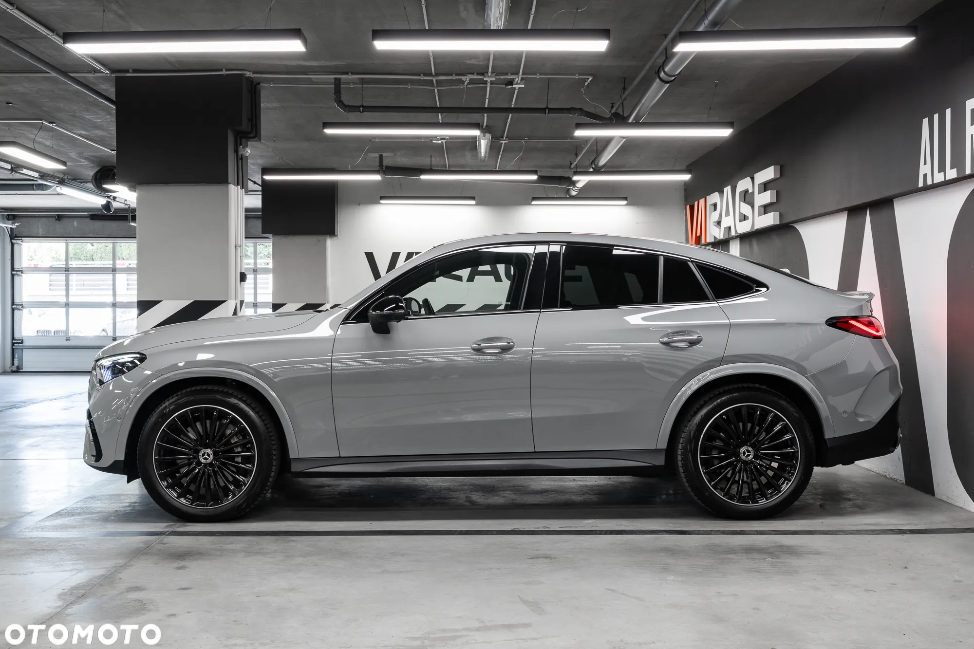 Mercedes-Benz GLC Coupe 220 d mHEV 4-Matic AMG Line - 3