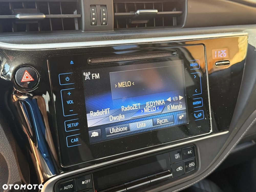 Toyota Auris - 16