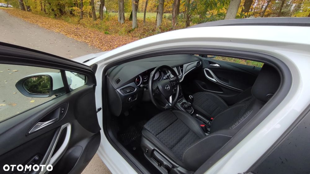 Opel Astra V 1.6 CDTI 120 Lat S&S - 10