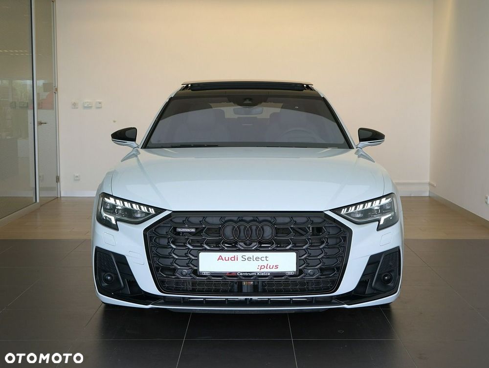 Audi A8 - 7