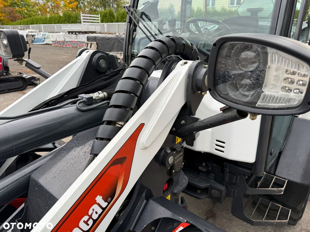 Bobcat Ładowarka kołowa L85 - 23
