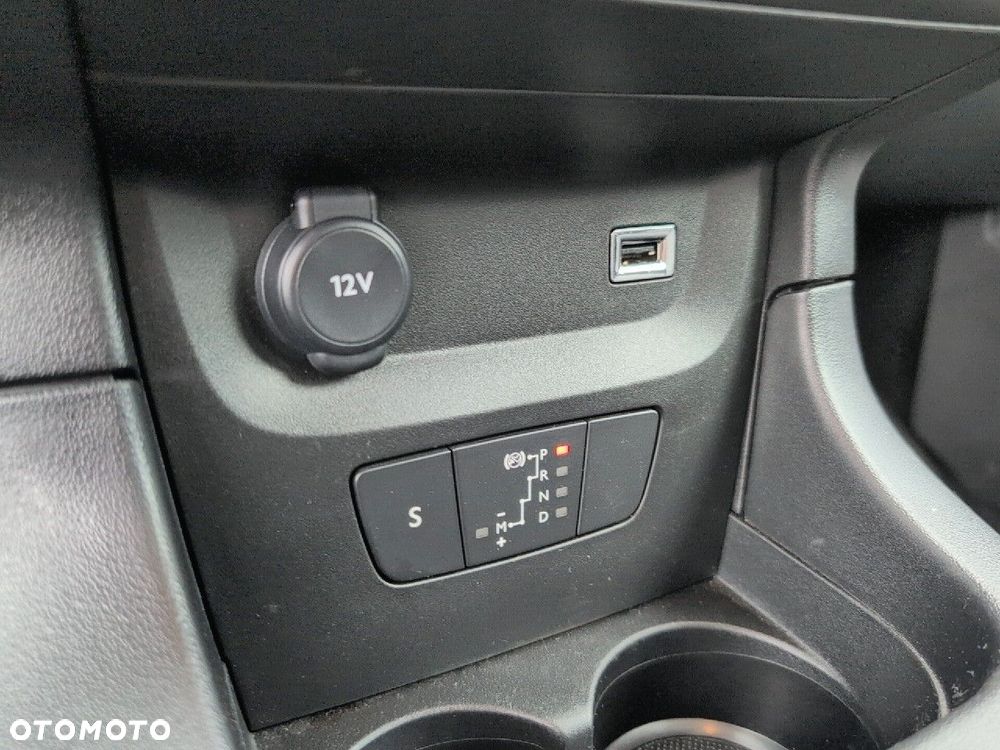 Citroën C3 1.2 PureTech Shine EAT6 - 16