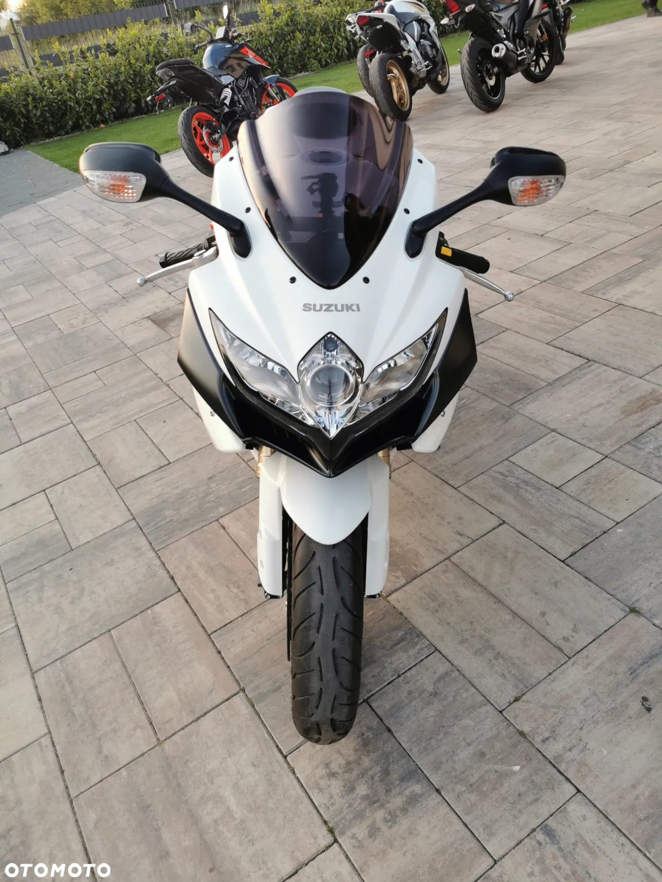 Suzuki GSX-R - 27