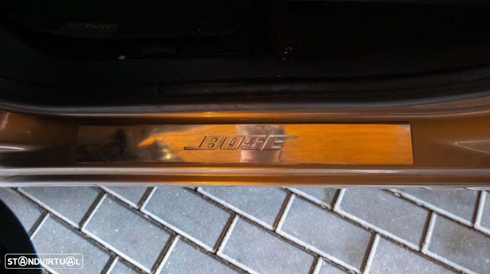 Renault Grand Scénic 1.6 dCi Bose Edition SS - 13