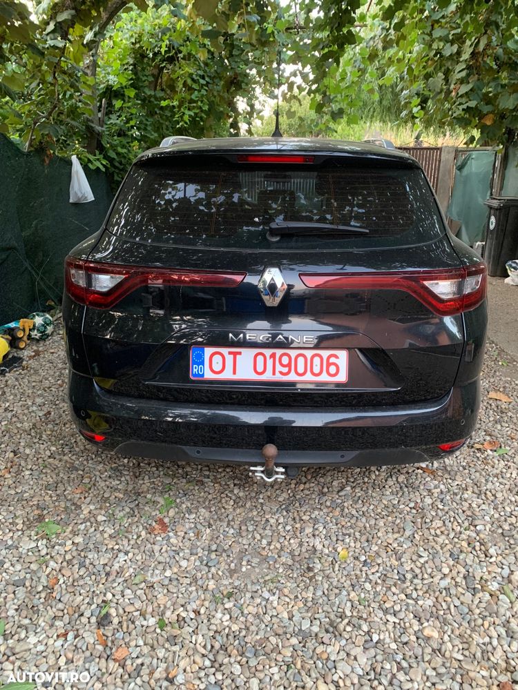 Renault Megane Estate TCe GPF Zen - 31